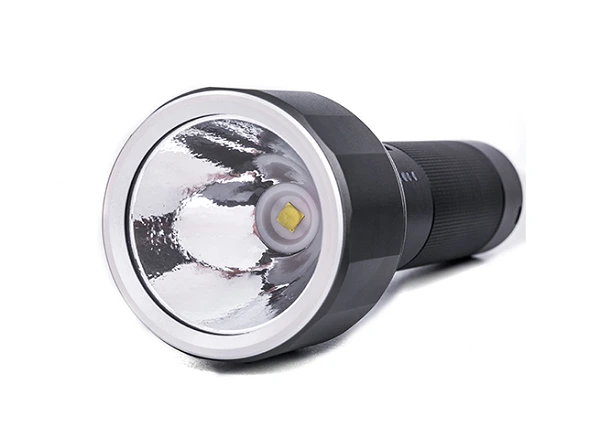 NexTool ZES0417 2000 LM Rechargeable Tourch Light NexTool ZES0417 2000 LM Rechargeable Tourch Light
